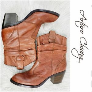 Arturo Chiang Mid-Calf Western Booties Sz 8